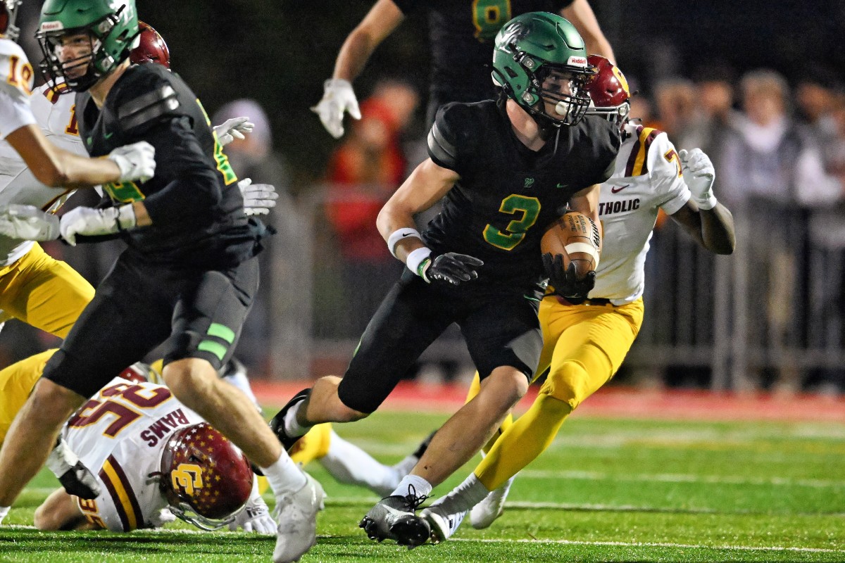 a Central Catholic West Linn 6A Oregon football semifinal November 17 2023 Leon Neuschwander 54